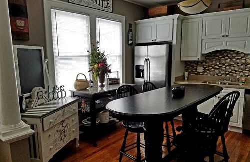 Ashland Casa | La'Chic Boutique Bungalow 3 Camas / 1. 5 baños