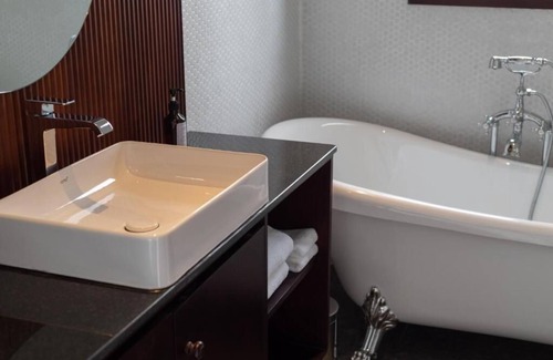 Chamkar Mon Hotel | LA. CHRONIQUE HOTEL