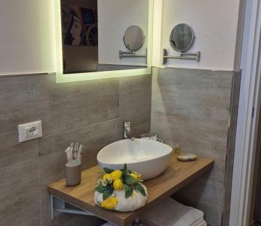 Belpasso Cama Y Desayuno | "La città delle 100 sculture" B&B BcenS con parcheggio privato - Belpasso - Etna -