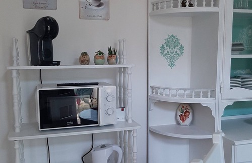 Nave Apartamento | La Civetta, elegant one-bedroom apartment with garden, private parking 10min from the city