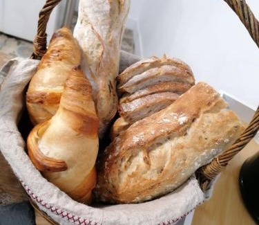 Prisches Cama Y Desayuno | La Clepsydre