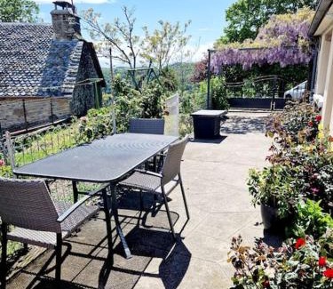 Estaing Casa | La Colline d'Estaing, Maison 4 pers avec terrasse