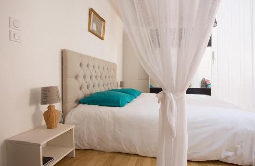 Pezenas Apartamento | La Comédie de Pézenas - Appartements
