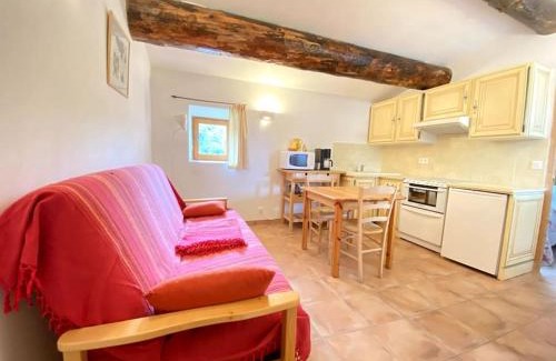 Saint-Sauveur-de-Cruzieres Casa | LA CONFISERIE