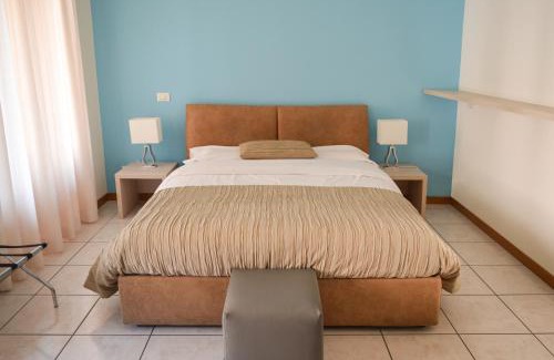 Sarnico Cama Y Desayuno | La Contrada