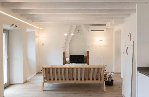 Tignale Apartamento | La Corte - Appartamento Travail