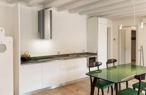 Tignale Apartamento | La Corte - Appartamento Travail