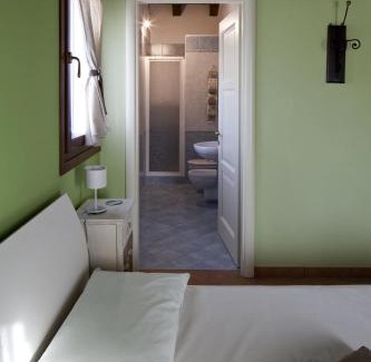 Vignola Cama Y Desayuno | La Corte D'Emilio B&B