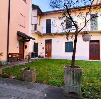 Valmadrera Apartamento | La Corte dell'Accoglienza Valmadrera