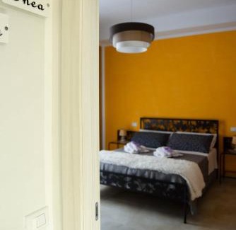 Salerno Cama Y Desayuno | La Corte di BisMary B&B