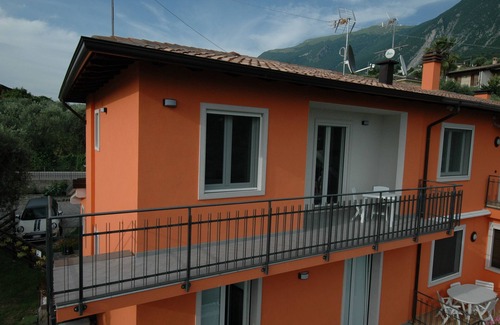 Val di Sogno Apartamento | La Corte Di Magù Orange 4