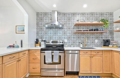 Carlsbad Casa | La Costa Escape - Pool, BBQ, Gated Parking