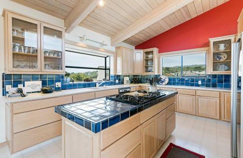 Sea Ranch Casa | La Costiera Ocean & Bluff Views With Hot Tub