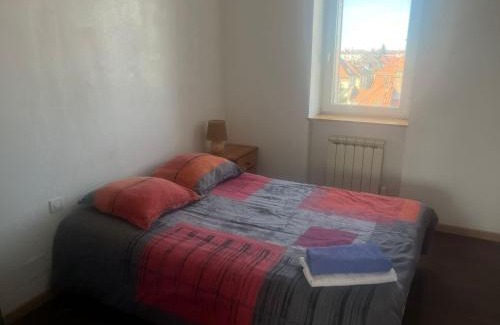 Poteries Apartamento | La cour des rois
