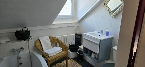 Cormeilles Cama Y Desayuno | La Cour Du Puits Chambre Victor