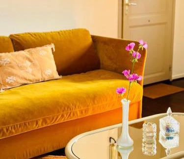 Hotel de Ville - Quinconces Apartamento | La Cour Dudon - Amazing & central appartment in Bordeaux