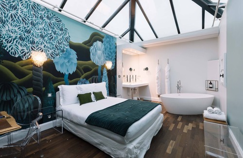 Grand Parc-Paul Doumer Cama Y Desayuno | La Course Maison D'Hôtes de Luxe