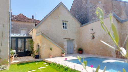 Coulanges-la-Vineuse Casa | La Croix au Maitre