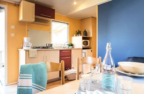 Berny Riviere Casa | La Croix du Vieux Pont campsite***** - Mobil-home Classic 3 rooms 4 adults + 2 children