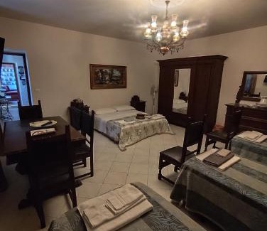 Asti Cama Y Desayuno | La Crota B&B