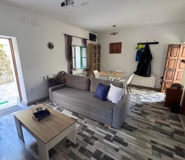 Piedralaves Apartamento | La Dama del Agua