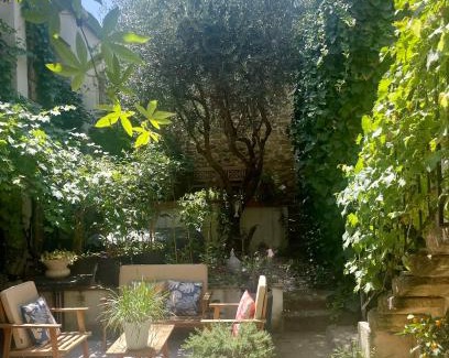 Aigues-Vives Casa | La demeure