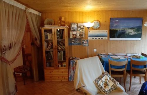 La Cote-aux-Fees Chalet De Esquí | La Dernier (La cote-aux-fées) Suisse