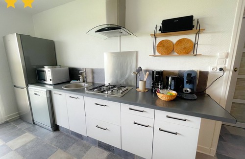 Port Apartamento | La Digue -Apartamento-Baño con bañera-Vista a la playa