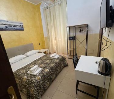 Naples City Centre Cama Y Desayuno | LA dimora di re Ferdinando