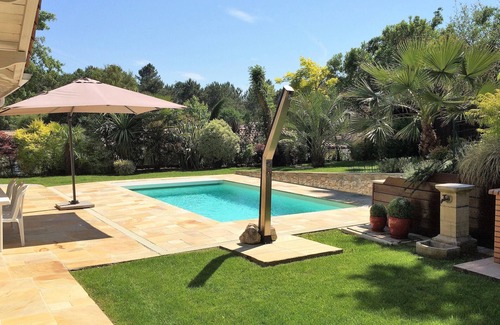 Labenne Villa | Cerca del océano 'La Dolce Villa' y el bosque para 9 personas
