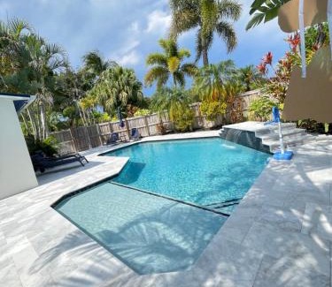 Poinsettia Heights Apartamento | La Dolce Villa