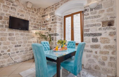 Kotor Old Town Apartamento | La Dolce Vita Apartment
