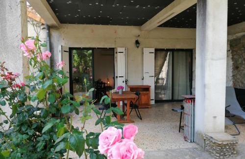 Vals-les-Bains Apartamento | La Dolce Vita Studio indépendant avec terrasse