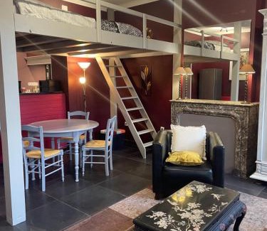 Bavay Apartamento | La Domus Lemaitre 1, plain-pied, Wifi , TV, parking, jardin