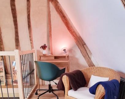 Belleme Casa | La Dragonne, centre de Bellême, maison entièrement équipée, jardin, vue forêt