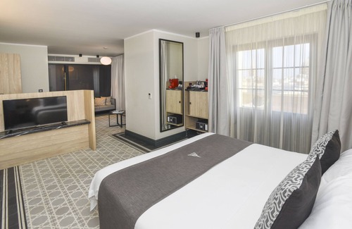 Valletta Hotel | La Falconeria Hotel