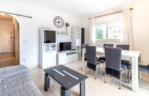 Llanca Apartamento | La Farella 60 - Apartamento con balcón
