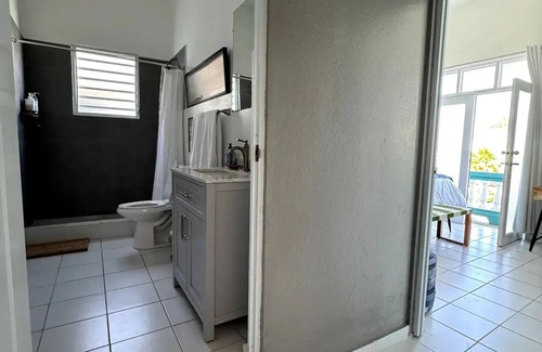 Isabela Apartamento | La Farmacia: Unit B