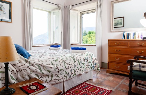 Molazzana Otro | La Fattoria Farmhouse with La Stalla Apartment (Sleeps 14, 7 Bedrooms)