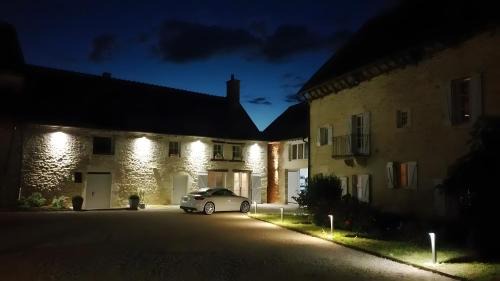 Beaumont-sur-Grosne Cama Y Desayuno | La Ferme Aux Arts