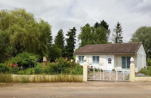 Sainte-Colombe-des-Bois Casa | la ferme aux kangourous