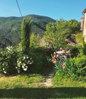Saint-Andre-de-Rosans Cama Y Desayuno | La Ferme de la Condamine