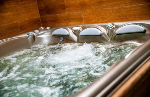 Saint-Wambert-des-Trois-Vallees Cama Y Desayuno | La Ferme de l'Oudon & SPA