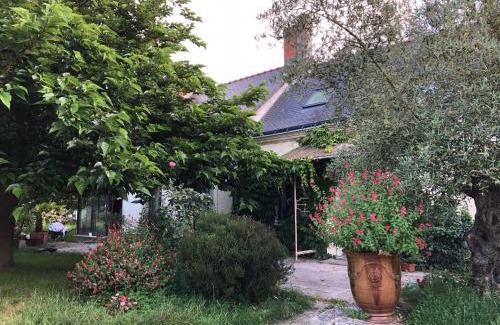 Allonnes Casa | LA FERME DE RUSSÉ