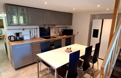 Amancy Casa | La Ferme des lutins