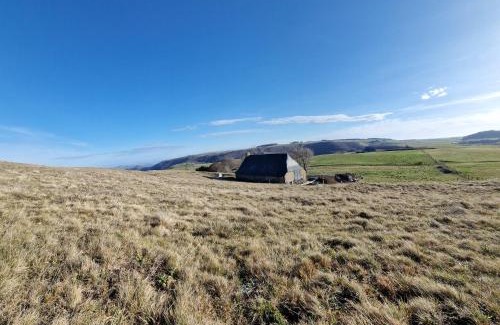 Besse-et-Saint-Anastaise Casa | La ferme de Jouane