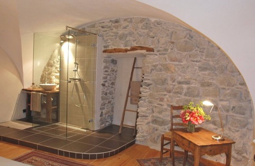 Chateauroux-les-Alpes Cama Y Desayuno | El centro de belleza ideal para alojarse.