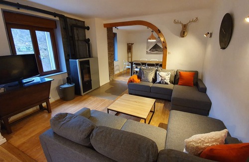 La Bresse Cabina | La ferme vosgienne billiards, baby, bain nordique