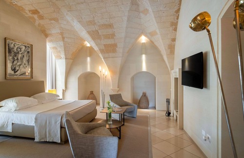 Lecce Historic Center Hotel | La Fiermontina | Luxury Home