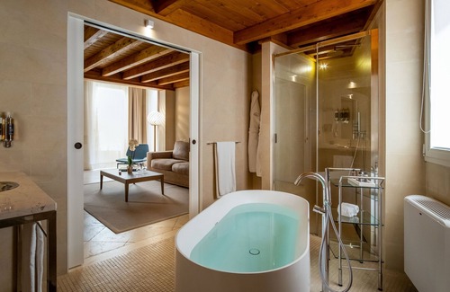 Lecce Historic Center Hotel | La Fiermontina | Luxury Home